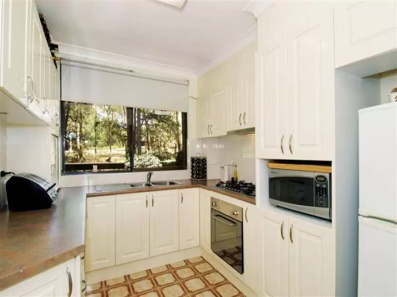 18/37 Victoria Street, Epping Sold by Aurora Property - image 3