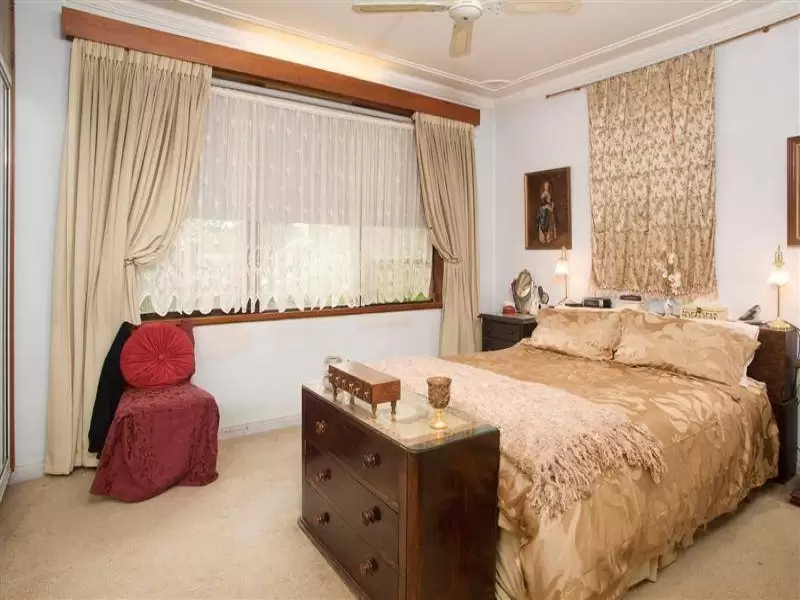 2 Bartlett Street, Ermington Sold by Aurora Property - image 5
