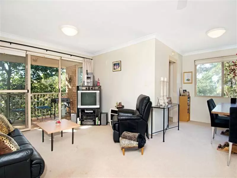 8/1-11 Lancaster Drive, Marsfield Sold by Aurora Property - image 1