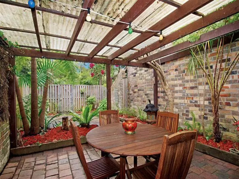 5/28 Busaco Road, Marsfield Sold by Aurora Property - image 1