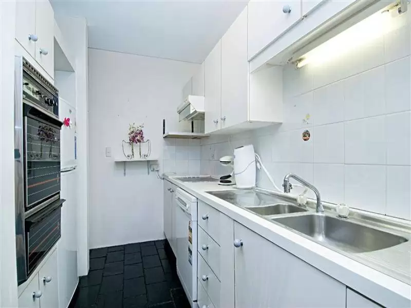 5/28 Busaco Road, Marsfield Sold by Aurora Property - image 3