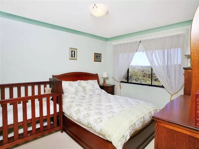 13/3 Durham Close, North Ryde Sold by Aurora Property - image 5