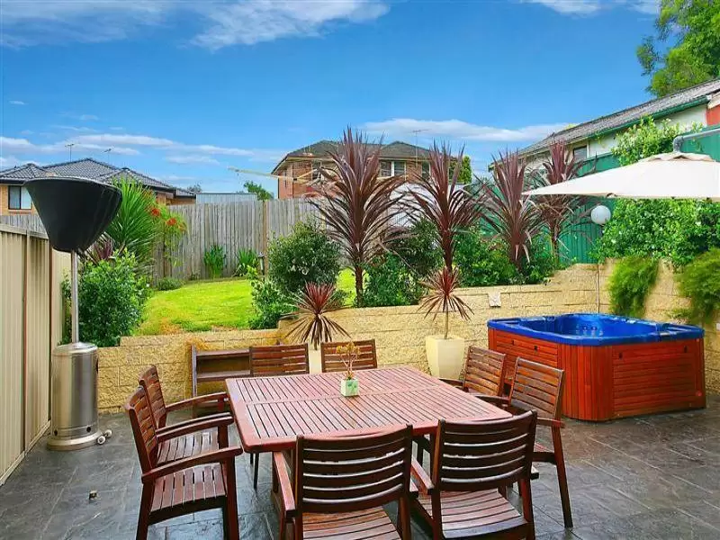 13A Tilley Street, Dundas Sold by Aurora Property - image 5