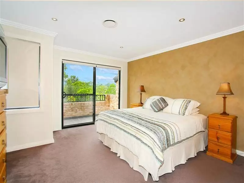 13A Tilley Street, Dundas Sold by Aurora Property - image 4
