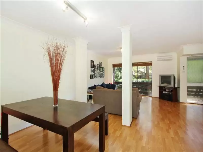 4/22 Fontenoy Road, Macquarie Park Sold by Aurora Property - image 2
