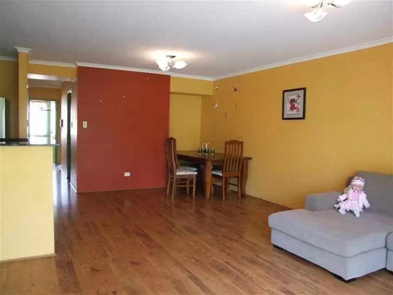 4/106 Crimea Road, Marsfield Sold by Aurora Property - image 2