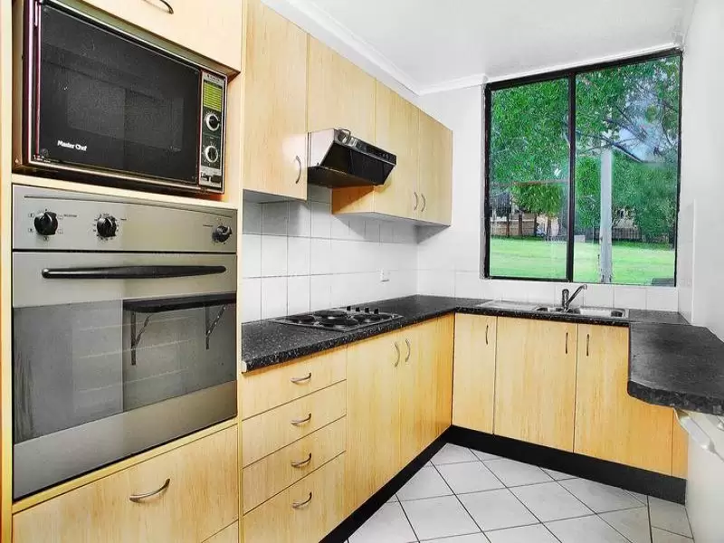 11/21 Cottonwood Crescent, Macquarie Park Sold by Aurora Property - image 2