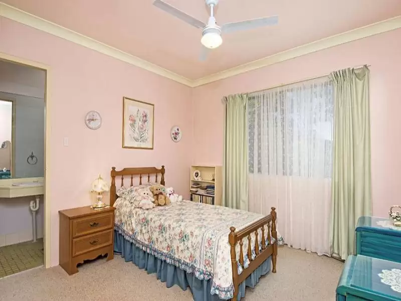 7/158 Culloden Road, Marsfield Sold by Aurora Property - image 3