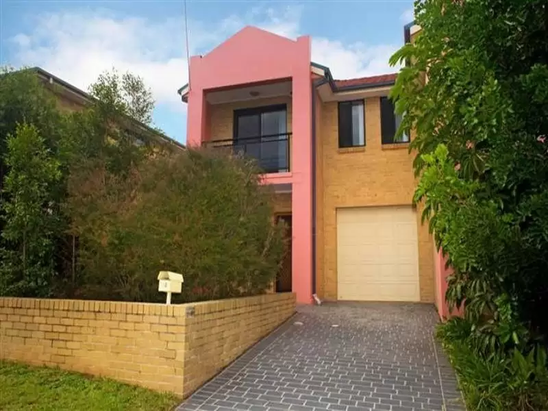 4A Simpson Street, Dundas Sold by Aurora Property - image 1