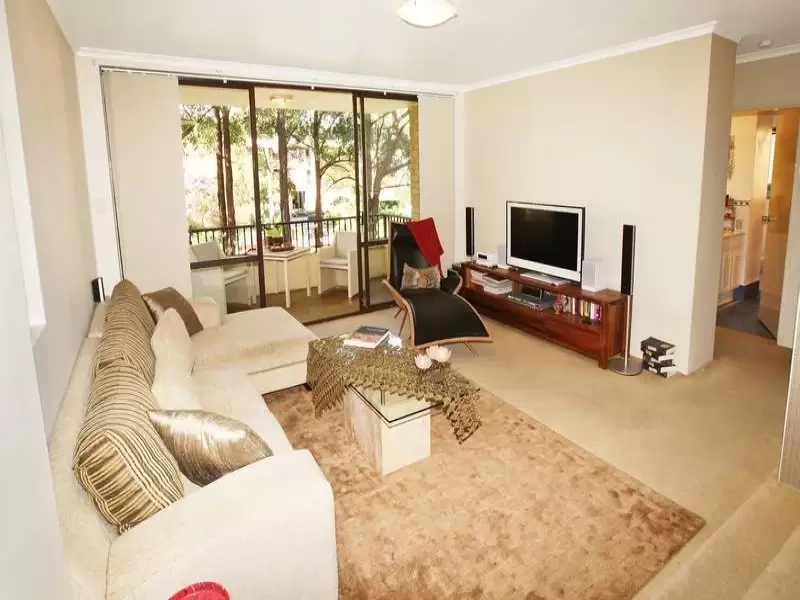 4/44 Khartoum Road, Macquarie Park Sold by Aurora Property - image 1