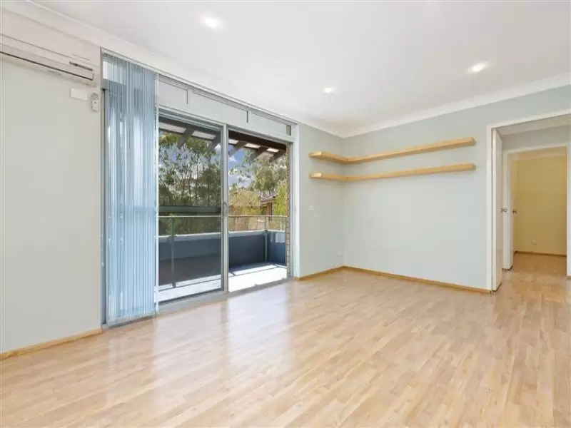 8/7 Tasman Place, Macquarie Park Sold by Aurora Property - image 2