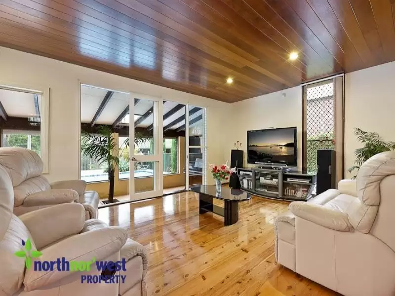 49 Manildra Avenue, Carlingford Sold by Aurora Property - image 2