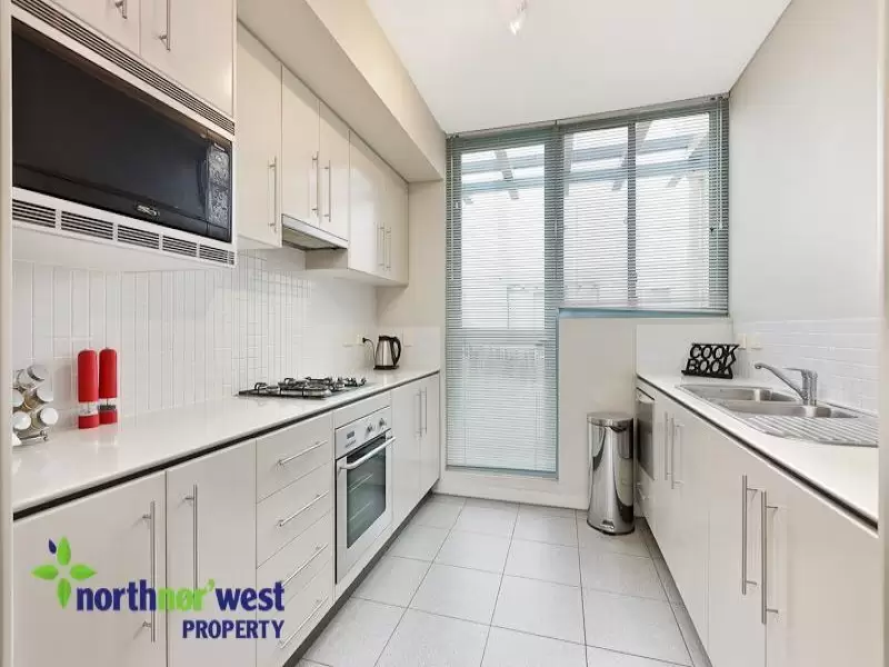 307/5 Stromboli Strait, Wentworth Point Sold by Aurora Property - image 3