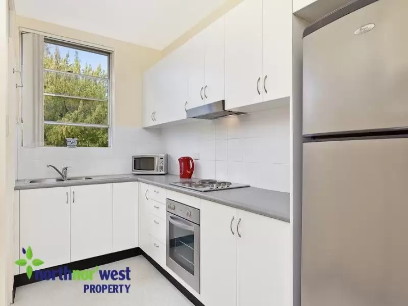 3/3 Coleman Avenue, Carlingford Sold by Aurora Property - image 2