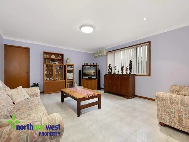17 Hepburn Road, North Rocks Sold by Aurora Property - image 3