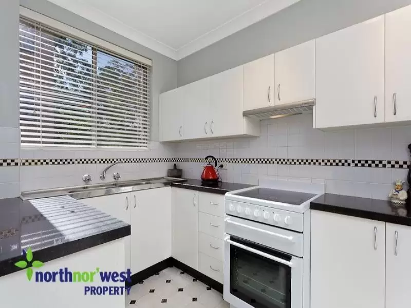 10/11 Cottonwood Crescent, Macquarie Park Sold by Aurora Property - image 3