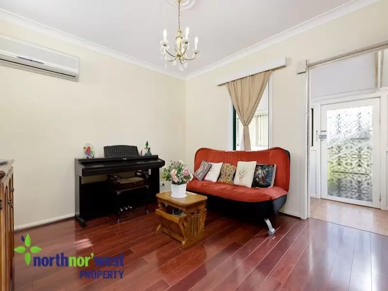 97 Herring Road, Marsfield Sold by Aurora Property - image 2
