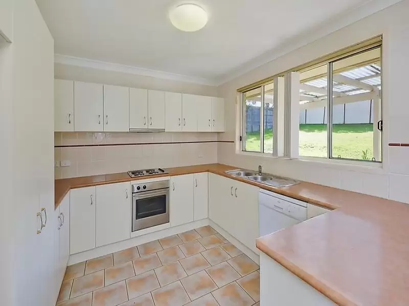7 Rivergum Grove, Hamlyn Terrace Sold by Aurora Property - image 3