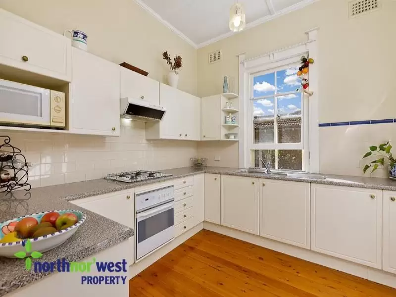 34 Essex Street, Epping Sold by Aurora Property - image 3