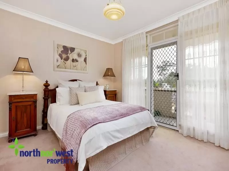 11/58-60 Oxford Street, Epping Sold by Aurora Property - image 4
