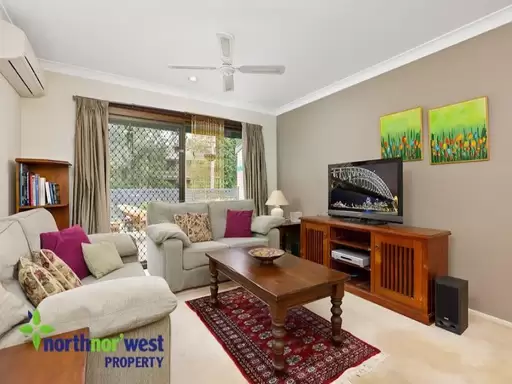 10/13 Busaco Road, Marsfield Sold by Aurora Property