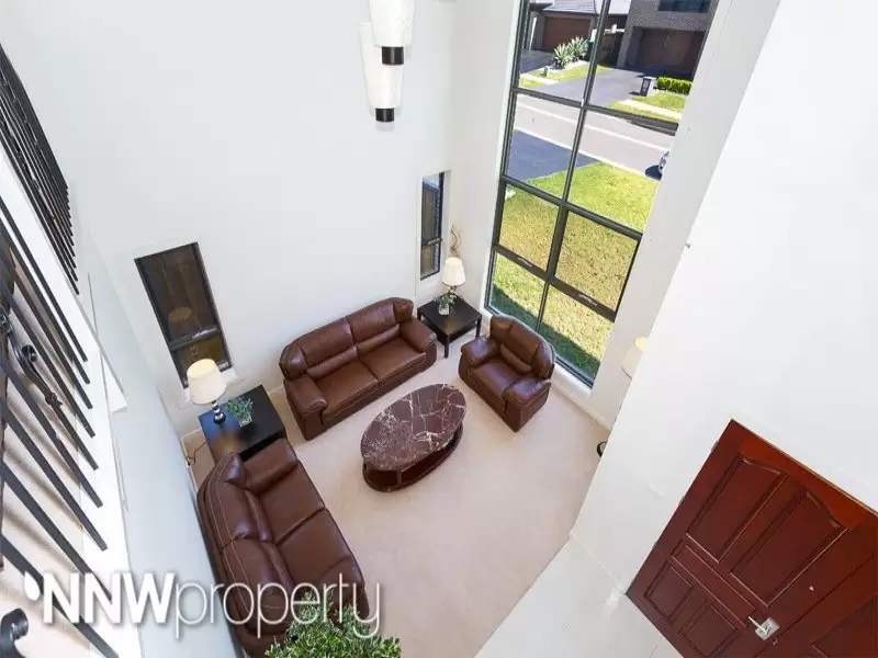 27 Graziers Way, Carnes Hill Sold by Aurora Property - image 9
