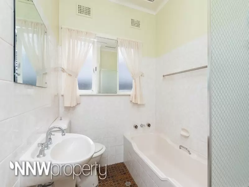 33 Ronald Avenue, Ryde Sold by Aurora Property - image 4