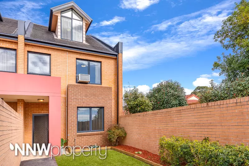 4/210 Pennant Hills Road, Oatlands Sold by Aurora Property - image 7