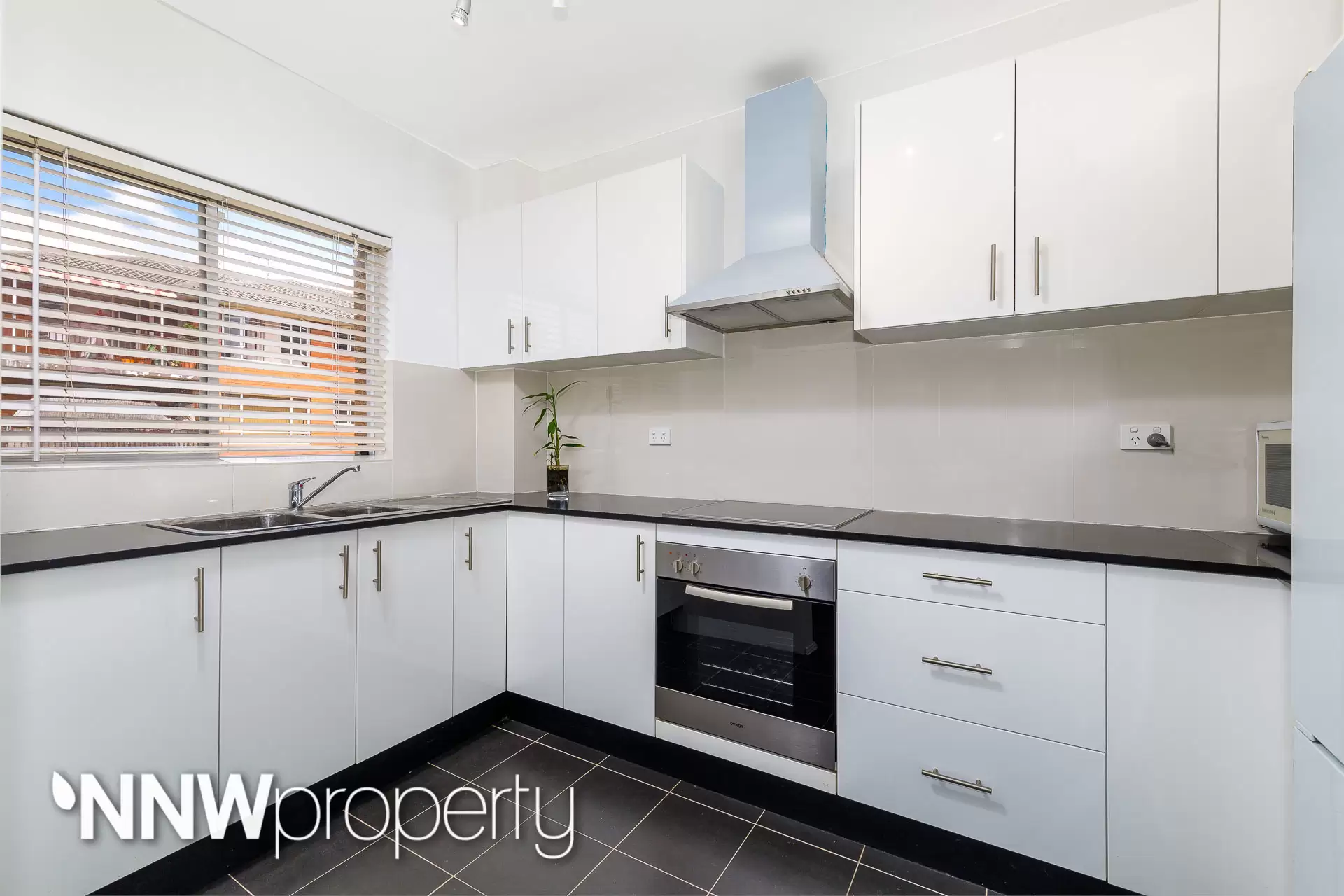19/47 Doomben Avenue, Eastwood Sold by Aurora Property - image 2