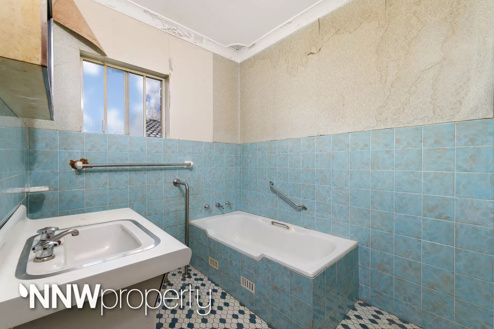 12 Koorong Street, Marsfield Sold by Aurora Property - image 5