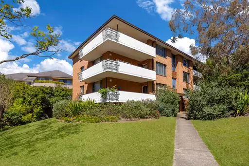 6/18 Essex Street, Epping Sold by Aurora Property