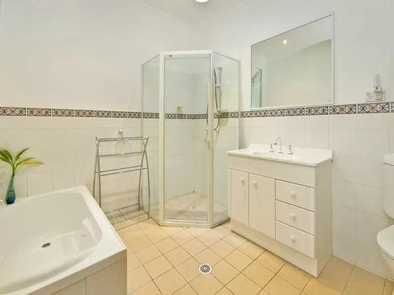 2/2A Hillside Crescent, Epping Sold by Aurora Property - image 4
