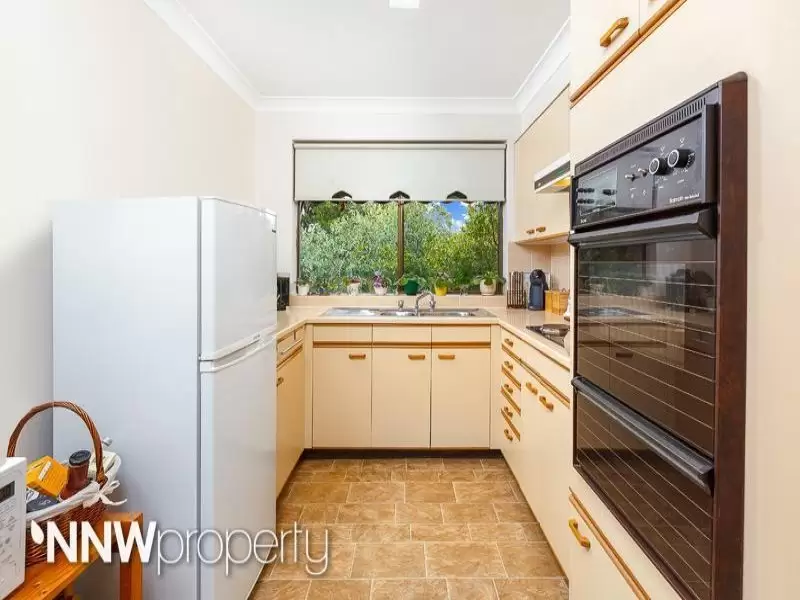 6/42A Kent Street, Epping Sold by Aurora Property - image 4