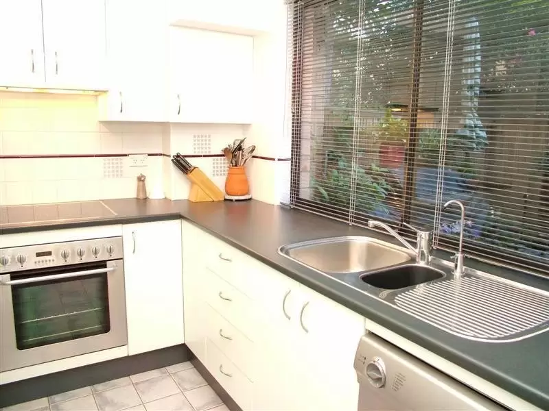 9/37 Khartoum Road, Macquarie Park Sold by Aurora Property - image 3