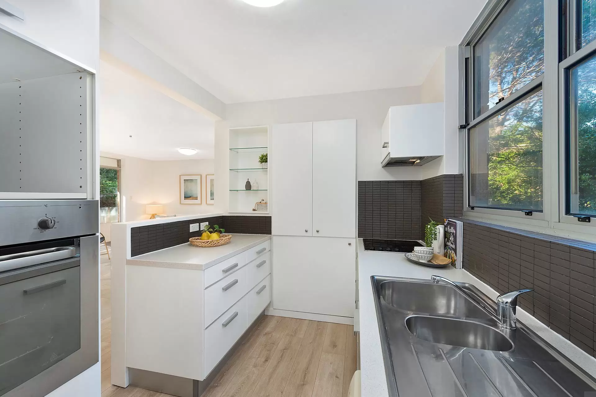1/243 Ernest Street, Cammeray Sold by Aurora Property - image 3
