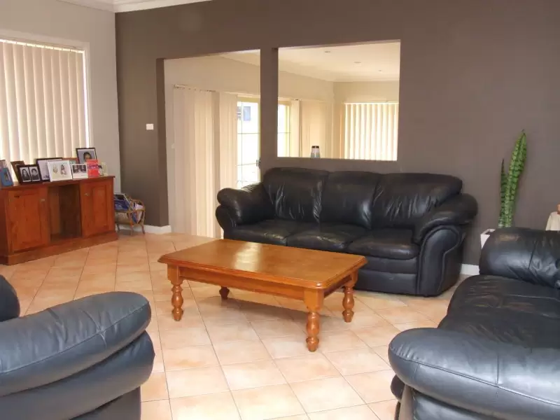 72 Alexander Street, Dundas Sold by Aurora Property - image 3