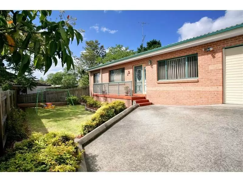 2A Carson Street, Dundas Valley Sold by Aurora Property - image 1