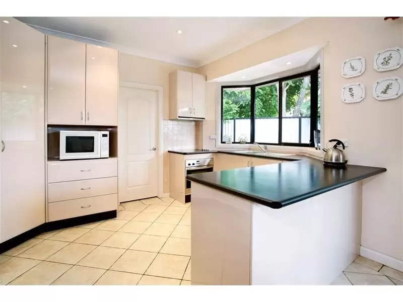 2/39 Eastview Avenue, North Ryde Sold by Aurora Property - image 4