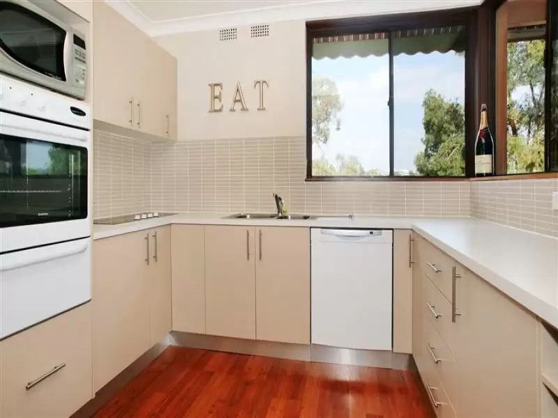23/4 Durham Close, Macquarie Park Sold by Aurora Property - image 2