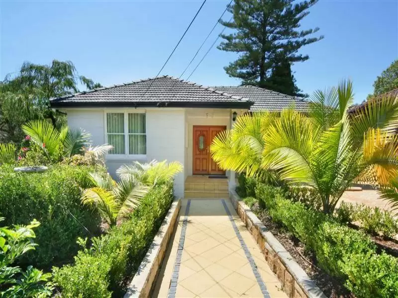 28 Alexander Street, Dundas Sold by Aurora Property - image 1