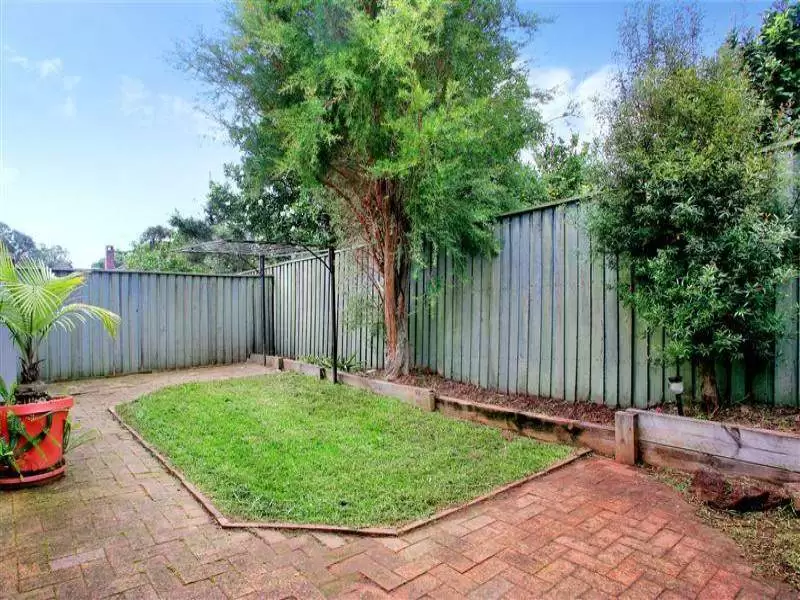 5/32 Twin Road, North Ryde Sold by Aurora Property - image 5