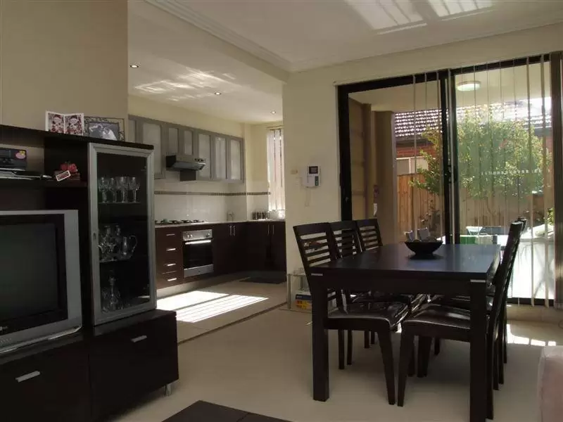 3/2-4 Telopea Street, Telopea Sold by Aurora Property - image 3