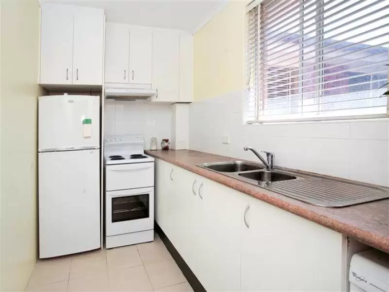 17/32 Khartoum Road, Macquarie Park Sold by Aurora Property - image 2