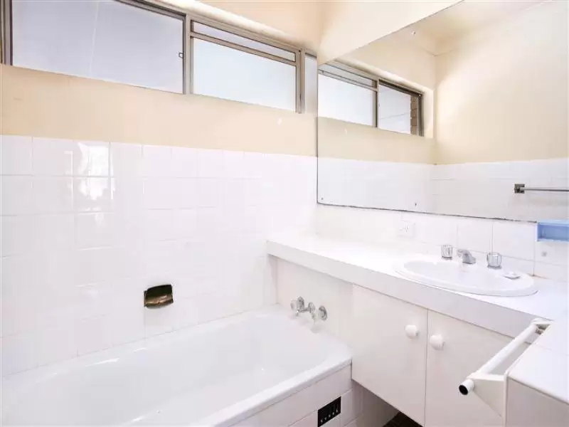 12/21 Ray Road, Epping Sold by Aurora Property - image 5