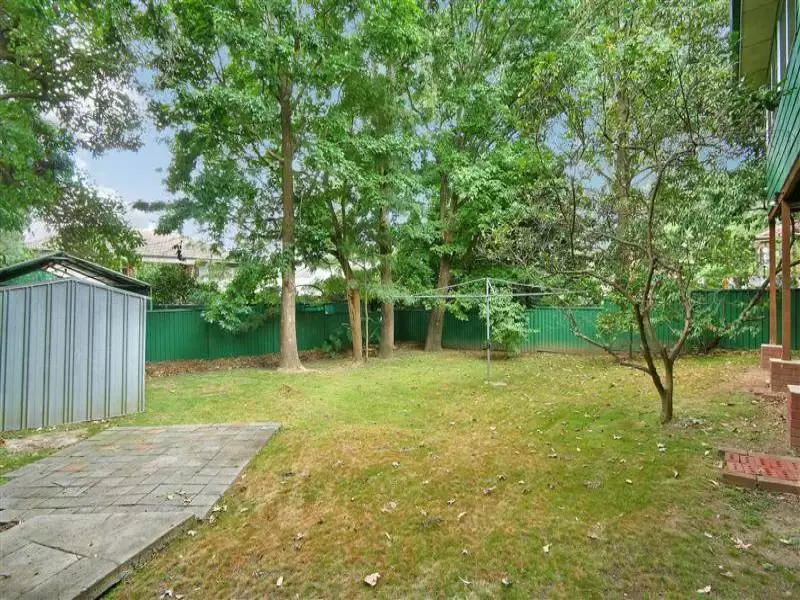 74 Carlingford Road, Epping Sold by Aurora Property - image 4
