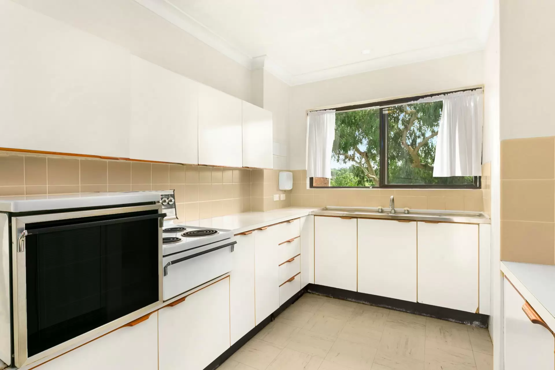 6/1 Carlisle Close, Macquarie Park Sold by Aurora Property - image 5