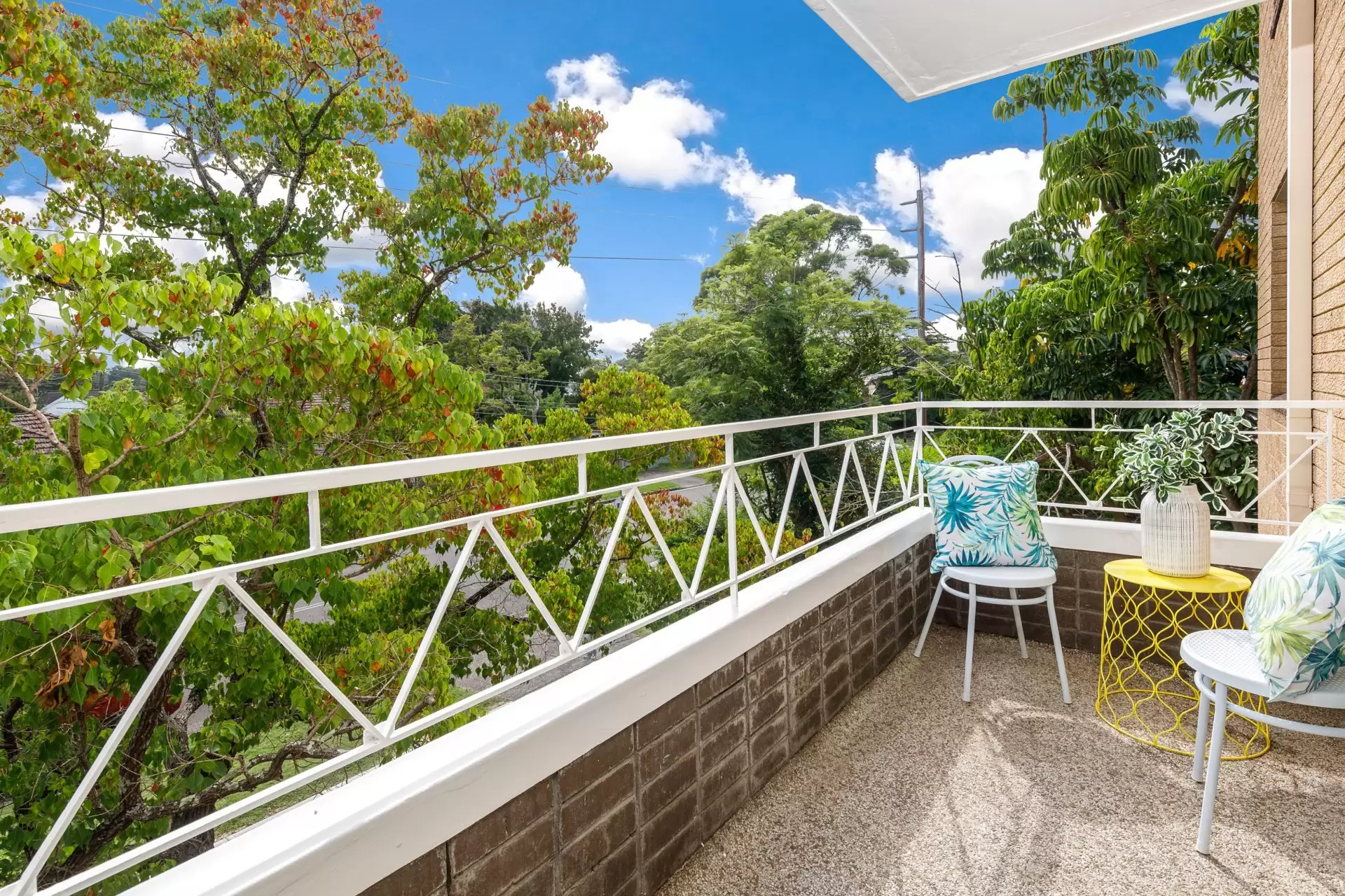 8/70 Oxford Street, Epping Sold by Aurora Property - image 2