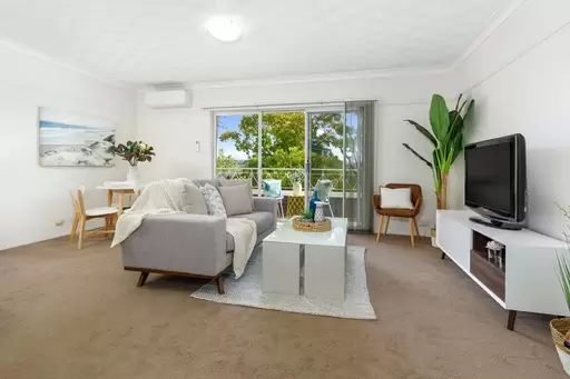 8/70 Oxford Street, Epping Sold by Aurora Property
