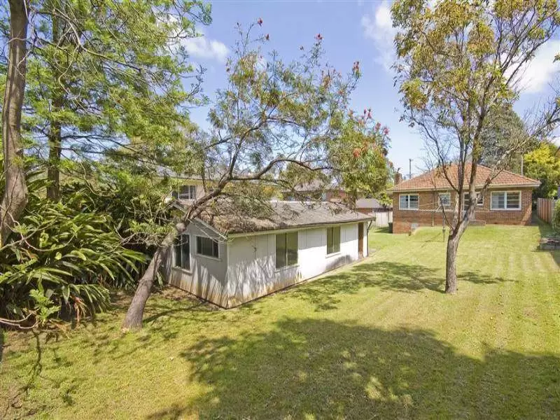 69 Essex Street, Epping Sold by Aurora Property - image 4