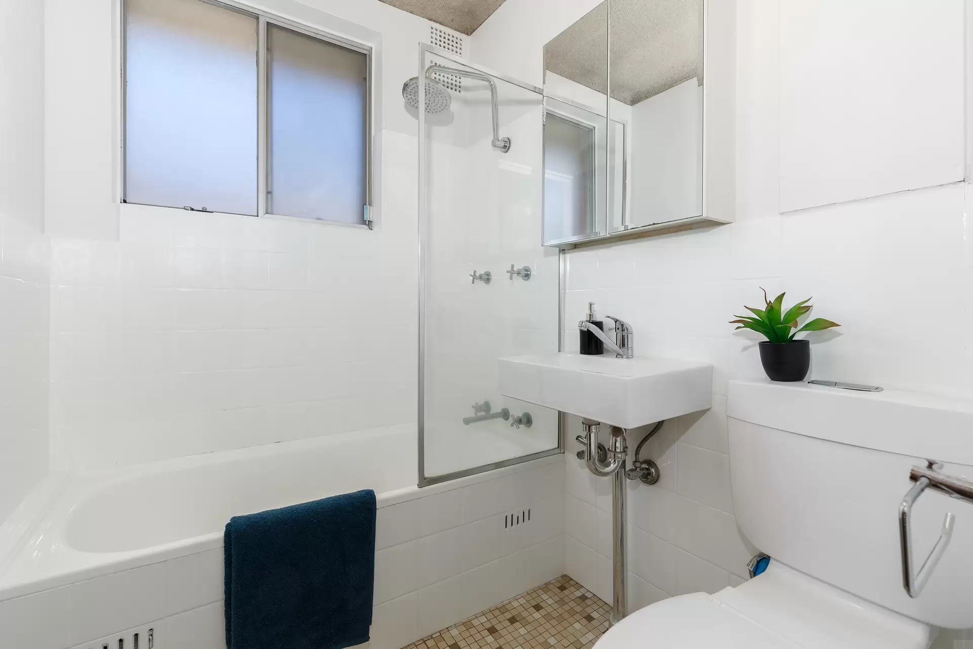11/9 Reserve Street, West Ryde Sold by Aurora Property - image 4